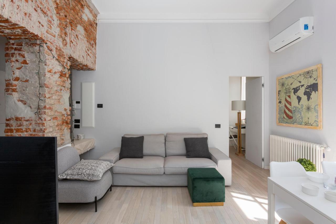 Lovely & Modern In China Town Area - Via Rosmini Appartamento *